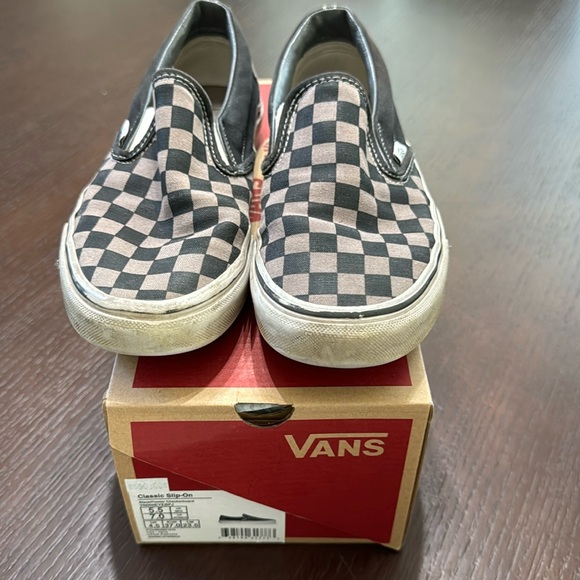 GUC Vans Black/Gray Checkered Classic Slip-On boys size 5.5 - Picture 1 of 6